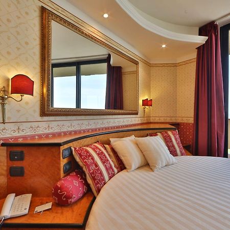 David Palace Hotel Porto San Giorgio Dış mekan fotoğraf