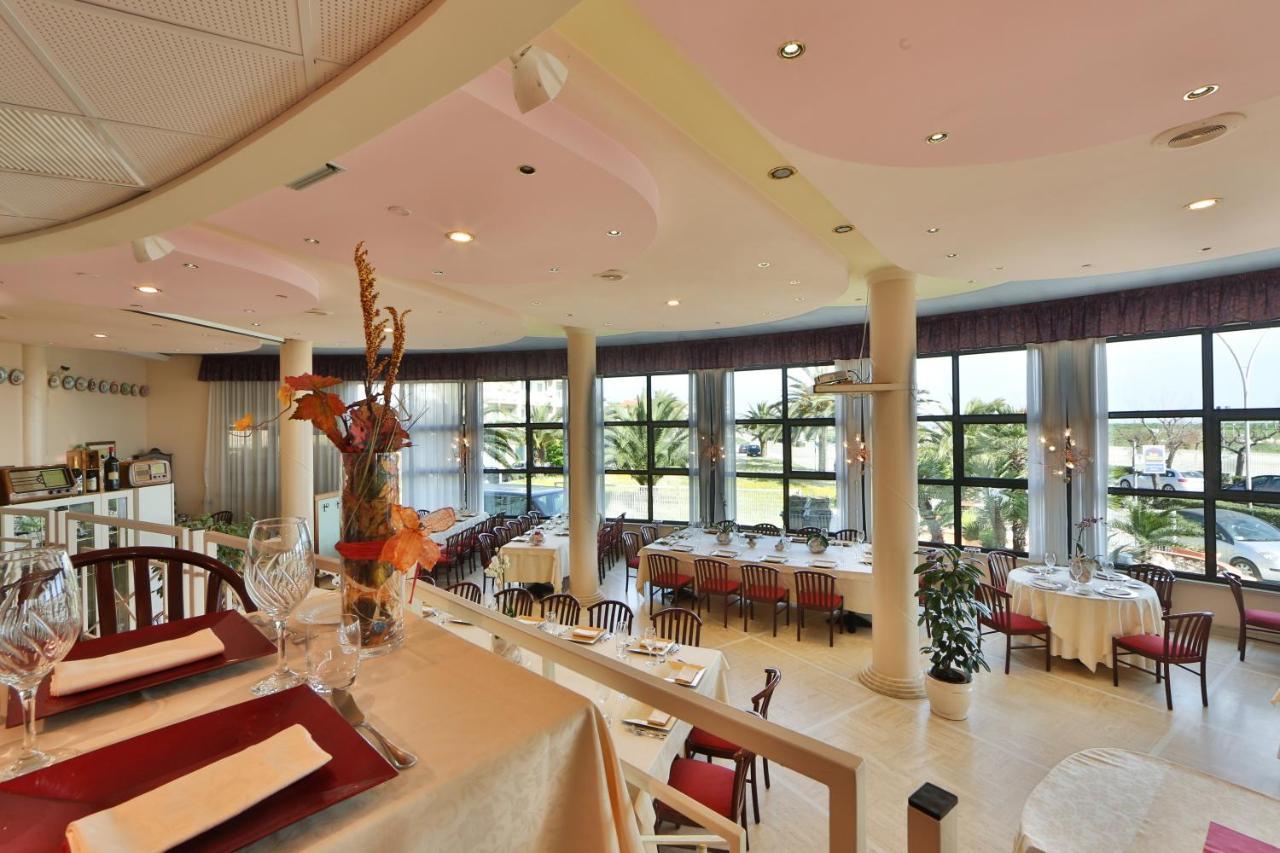 David Palace Hotel Porto San Giorgio Dış mekan fotoğraf