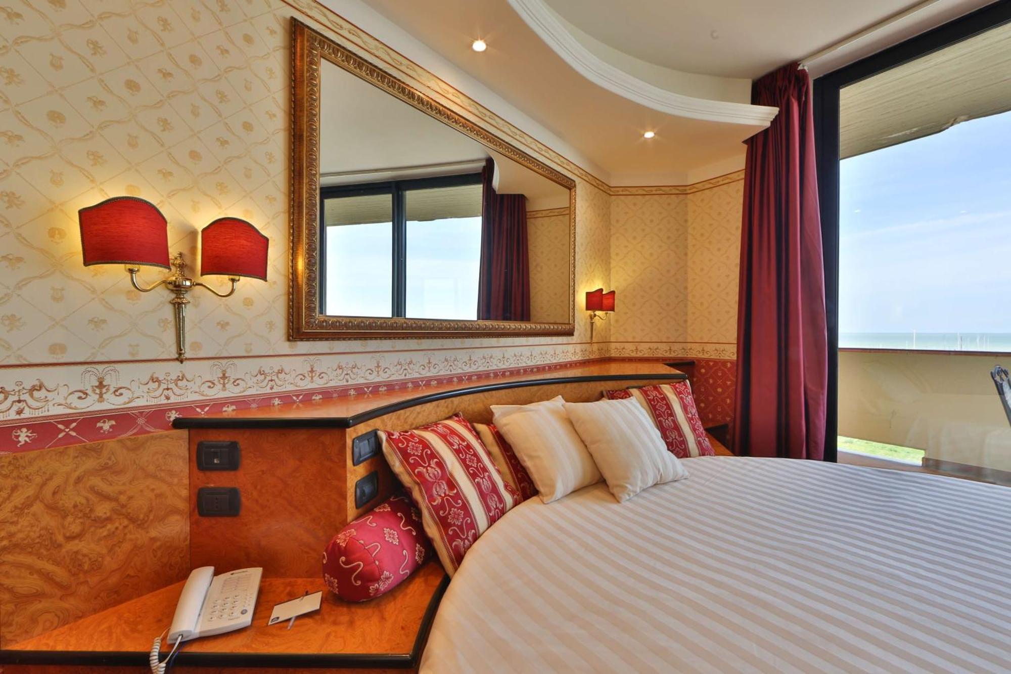 David Palace Hotel Porto San Giorgio Dış mekan fotoğraf
