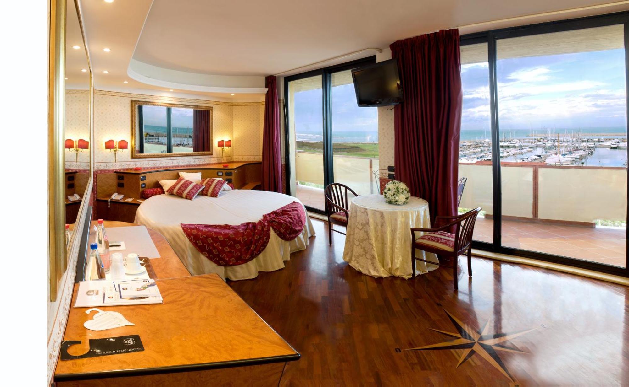 David Palace Hotel Porto San Giorgio Dış mekan fotoğraf